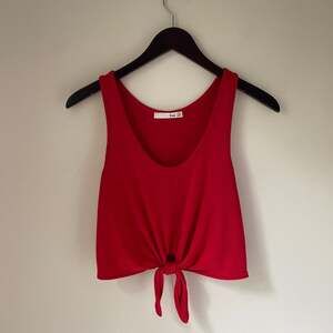 Aritzia Wilfred Free Red Betsy Tank Top